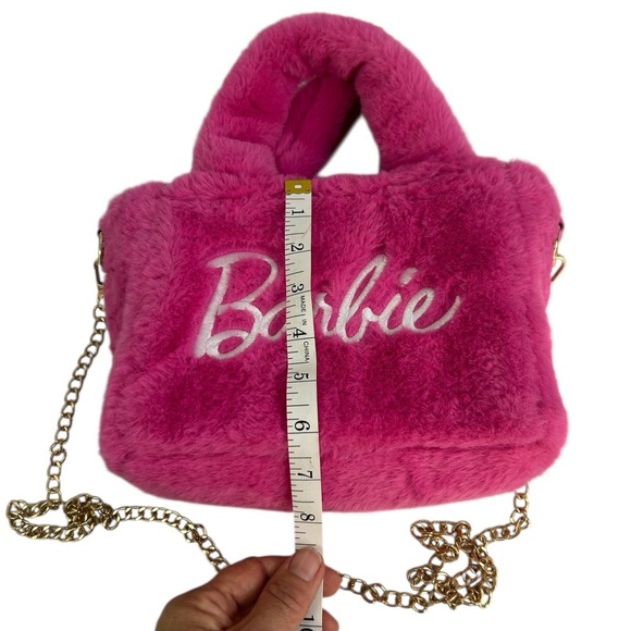 Skinnydip x Barbie Pink Grab Bag Fluff Fur Mini Tote 2023 Limited edition - Picture 7 of 14